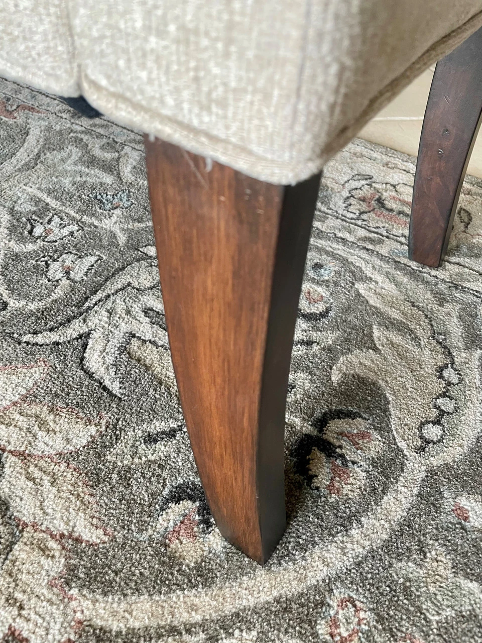 Tufted High Side Bench Off White 8 Tufted High Side Bench Off White - Image 6