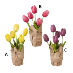 Real Touch Potted Tulips Wrapped In Paper, 3 Color Options -Christmas Decoration 4102166 89ef3f61 eeb1 434b 8d59 ab2b684deae3
