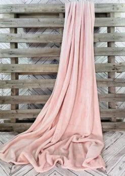 Blush Pink Throw -Christmas Decoration Blush 4 09385.1665432916