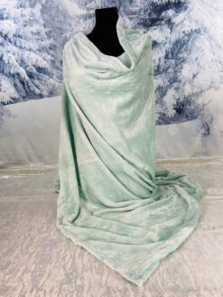 Mineral Blue Throw 8 Mineral Blue Throw -Christmas Decoration Mineral 3 27726.1665430901