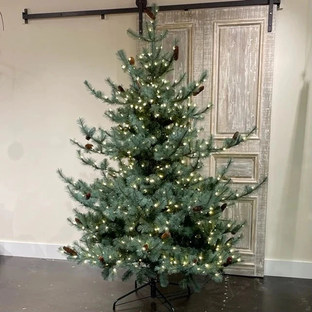 7.5' Signature Christmas Tree By Porch View Home (Pick Up Only) 3 7.5' Signature Christmas Tree By Porch View Home (Pick Up Only)
