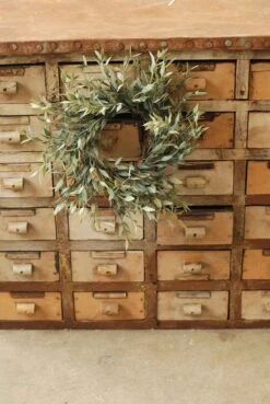 Twilight Ash Candle Ring, 9”